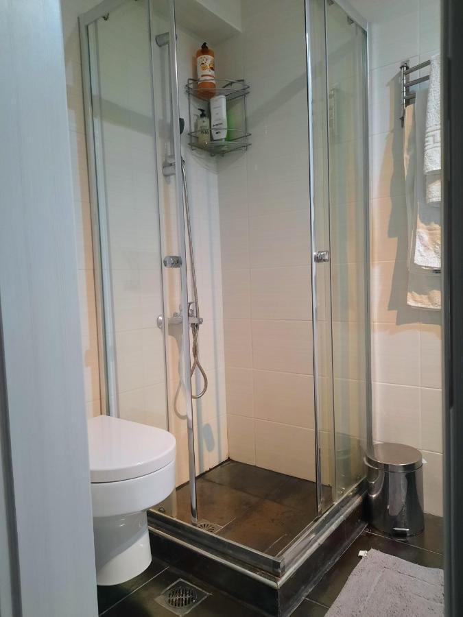 One Bedroom Apartment New With Large Living Room Ateny Zewnętrze zdjęcie